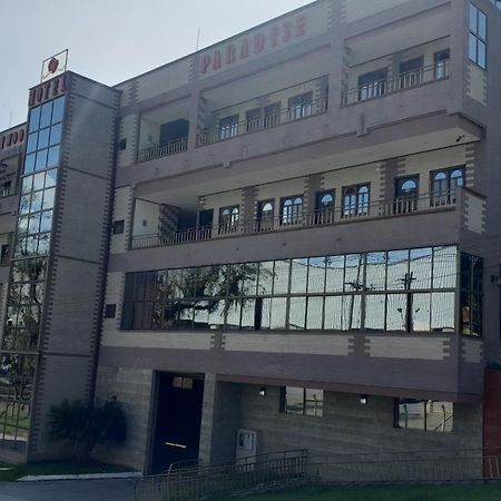 Hollywood Paradise Hotel 리오네그로 외부 사진