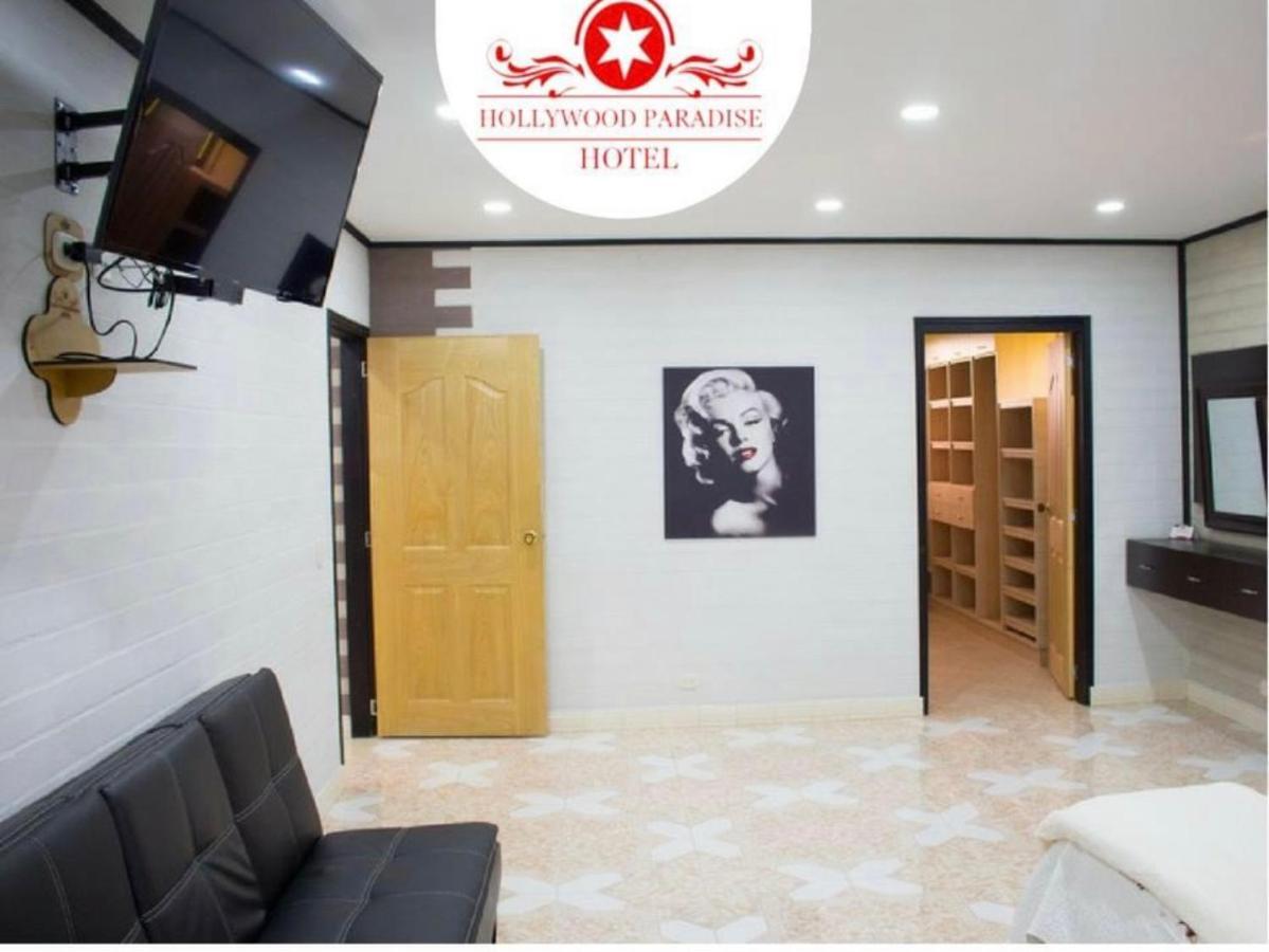 Hollywood Paradise Hotel 리오네그로 외부 사진