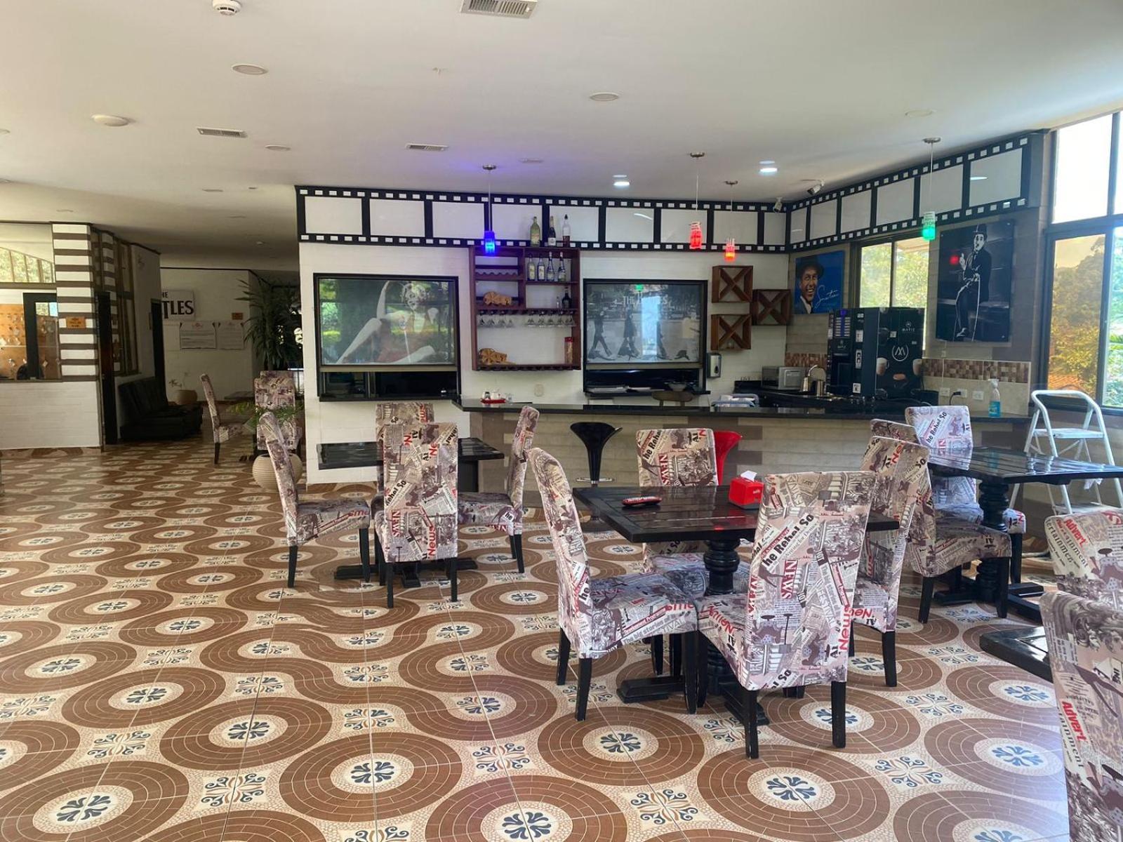 Hollywood Paradise Hotel 리오네그로 외부 사진